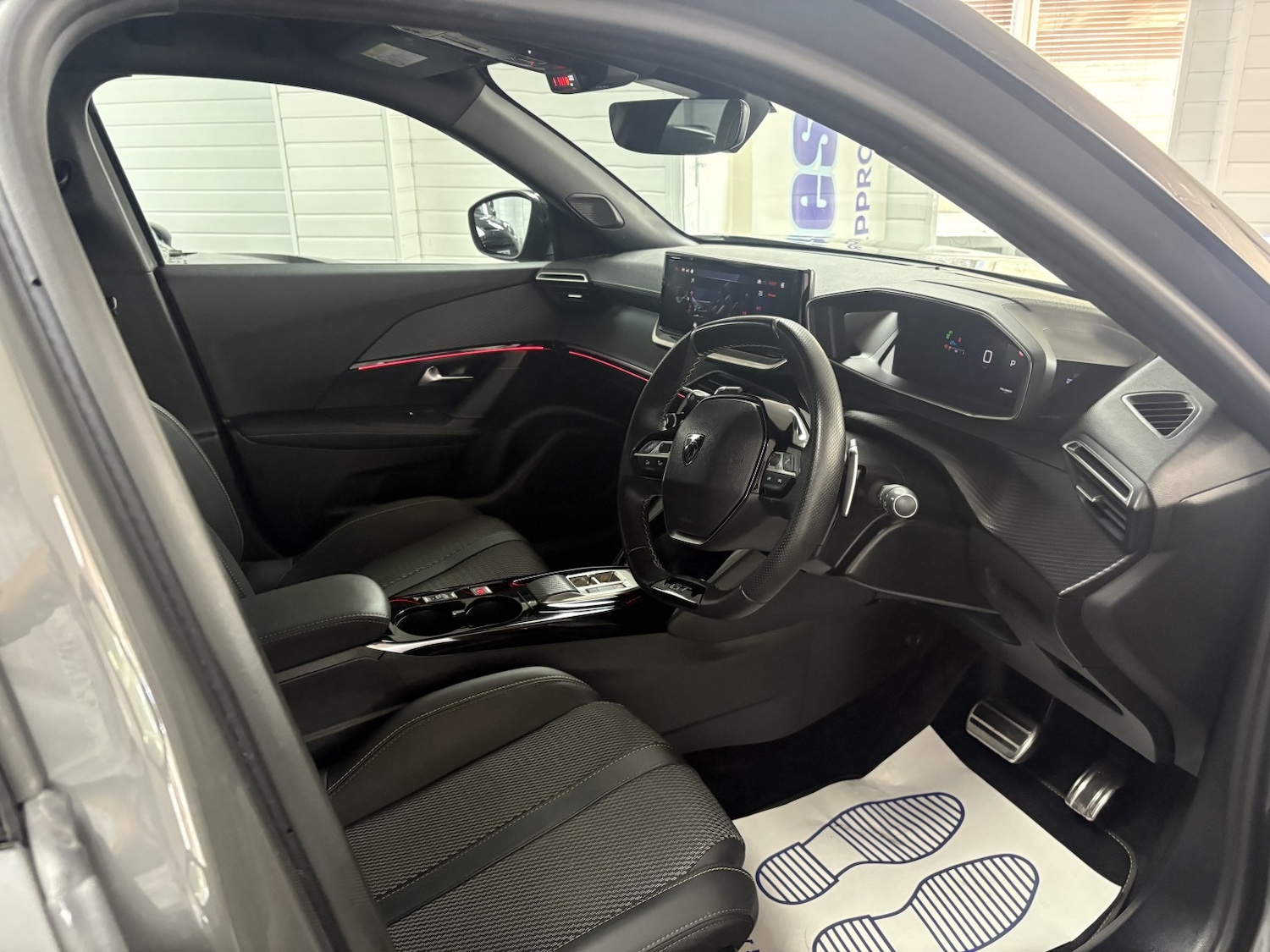 Used Peugeot 2008 2024 for sale - 78168946: Photo 10