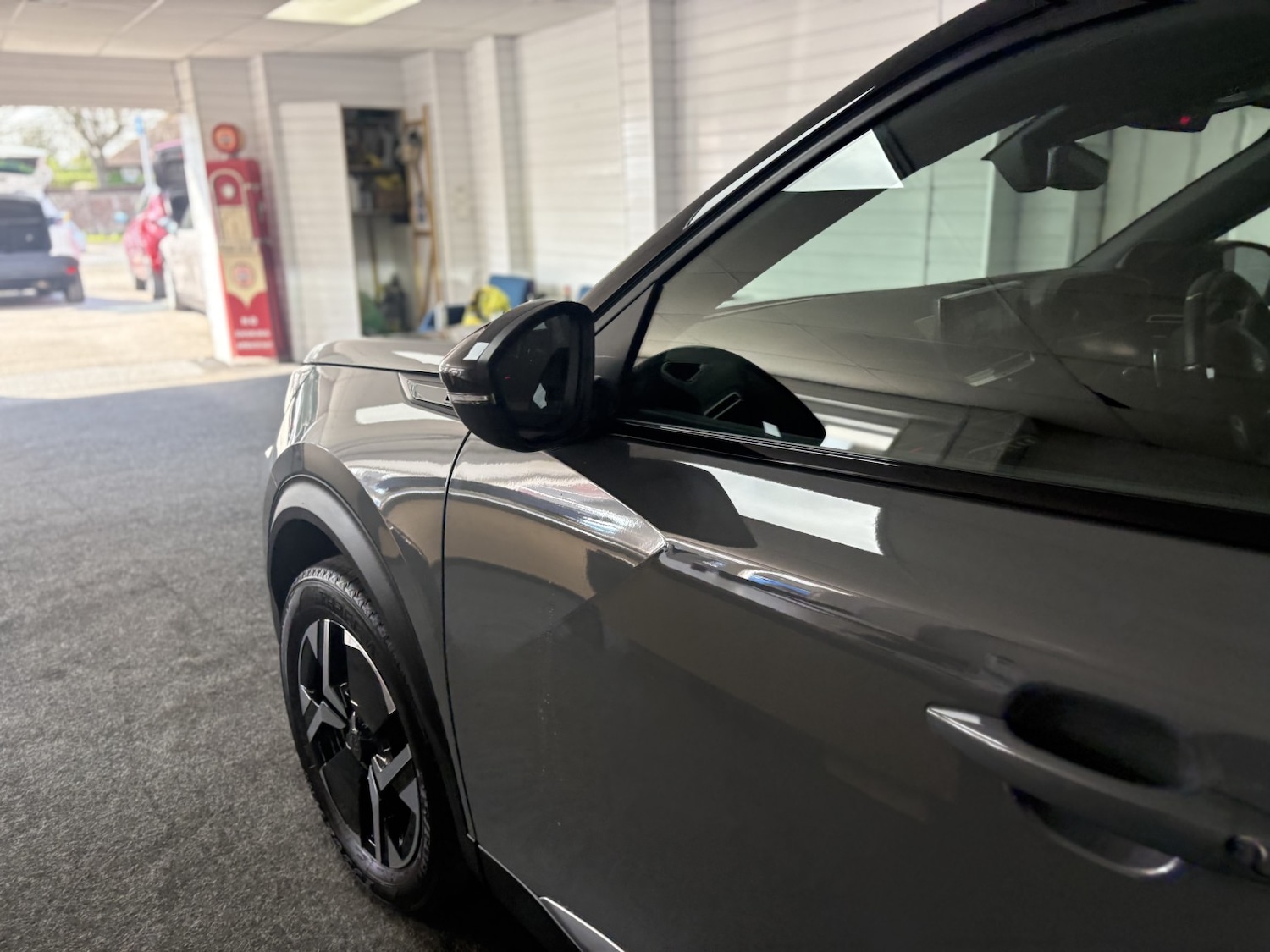 Used Peugeot 2008 2024 for sale - 78168946: Photo 30