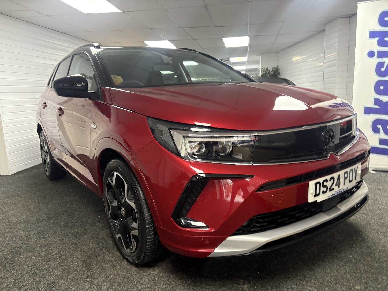 Used Vauxhall Grandland 2024 for sale - 77632518: Photo 2