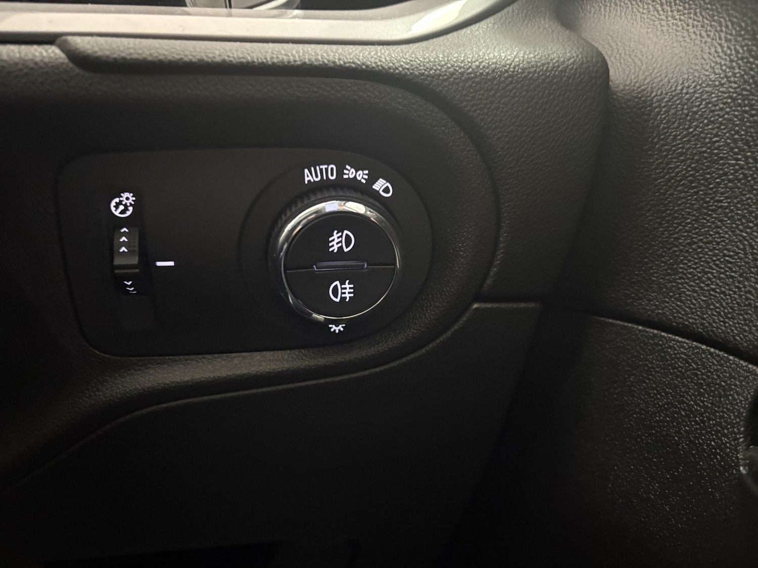 Used Vauxhall Grandland 2024 for sale - 77632518: Photo 44