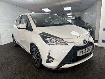 Used Toyota Yaris 2019 for sale - 77478061: Photo