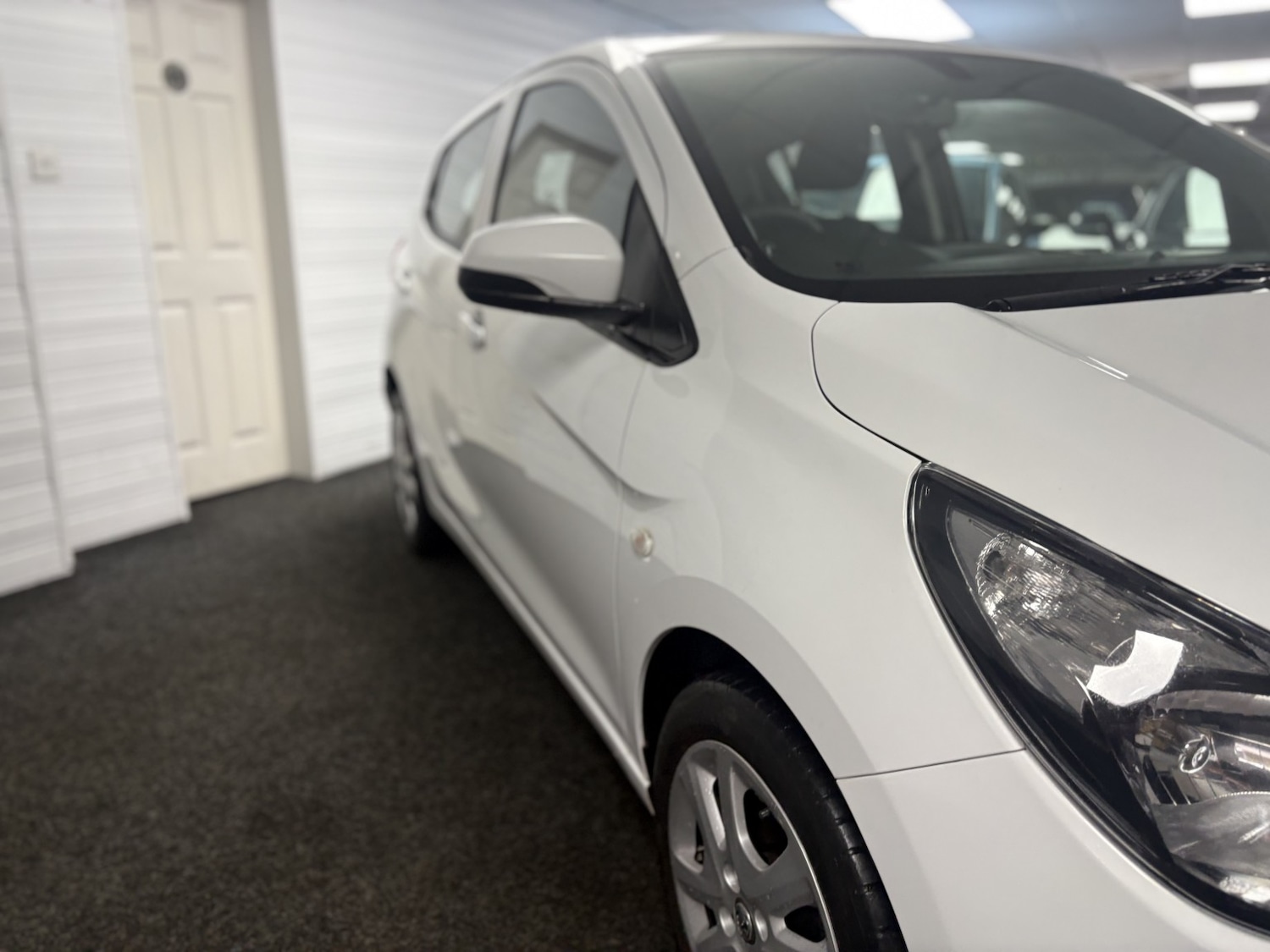 Used Vauxhall Viva 2017 for sale - 77735753: Photo 24