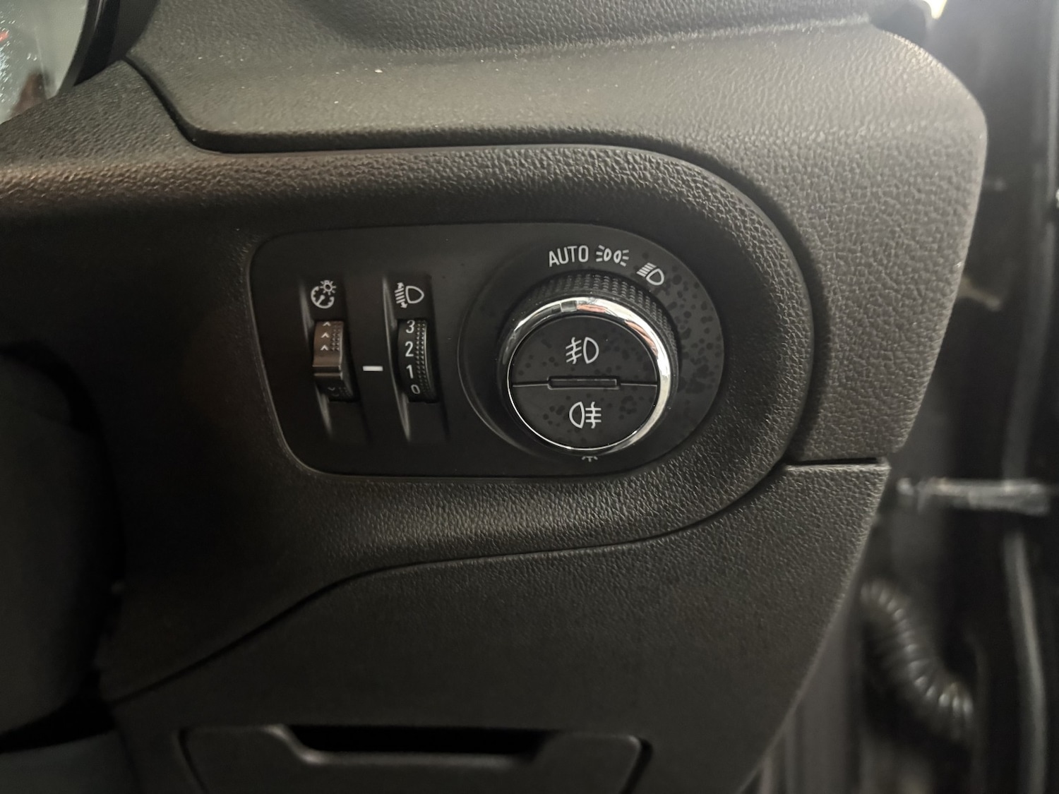 Used Vauxhall Grandland X 2018 for sale - 77851433: Photo 34