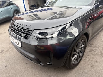 Used Land Rover Discovery 2019 for sale - 79731904: Photo