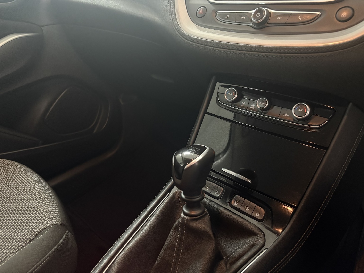 Used Vauxhall Grandland X 2018 for sale - 77707218: Photo 30