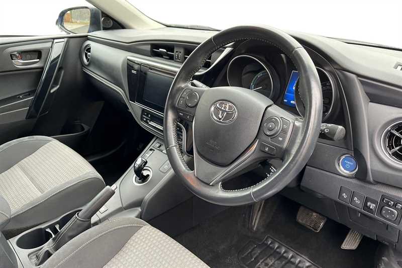 Used Toyota Auris 2018 for sale - 76754831: Photo 13