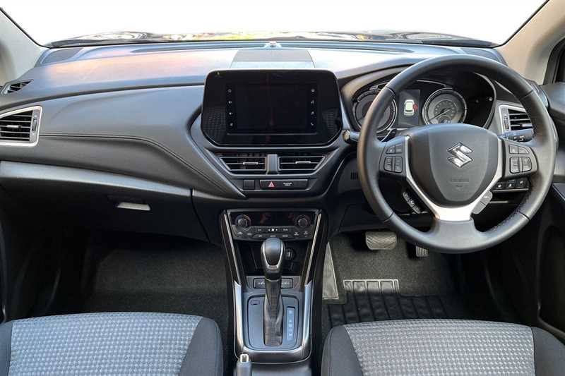 Used Suzuki SX4 S-Cross 2024 for sale - 76804354: Photo 4