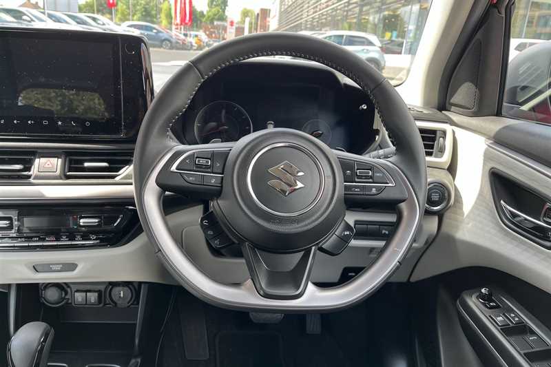 Used Suzuki Swift 2025 for sale - 76155179: Photo 11