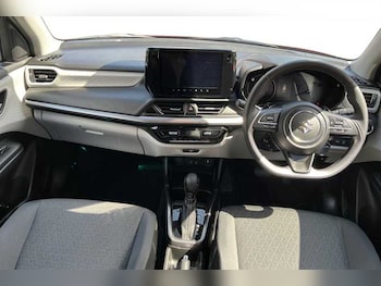 Used Suzuki Swift 2025 for sale - 76155179: Photo 4