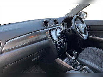 Used Suzuki Vitara 2022 for sale - 77726384: Photo