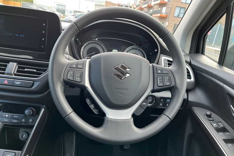 Used Suzuki SX4 S-Cross 2025 for sale - 76361715: Photo 11