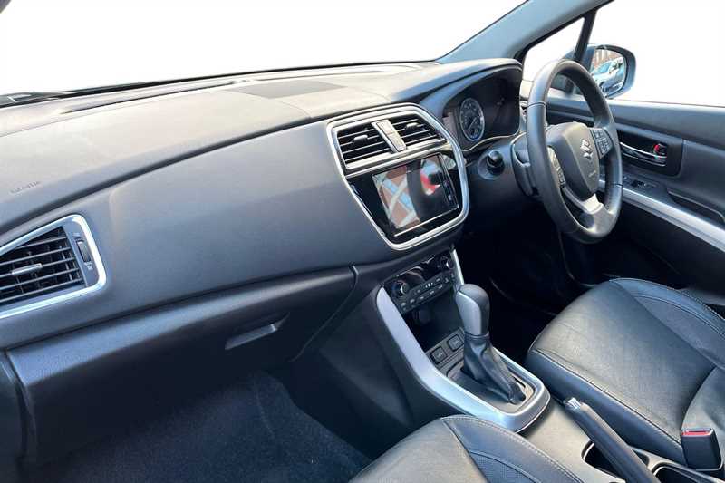 Used Suzuki SX4 S-Cross 2020 for sale - 76705792: Photo 2