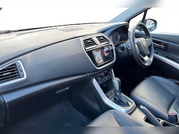 Used Suzuki SX4 S-Cross 2020 for sale - 76705792: Photo