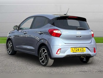 Used Hyundai i10 2024 for sale - 76410729: Photo