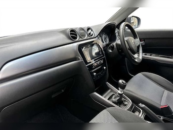 Used Suzuki Vitara 2023 for sale - 79318756: Photo