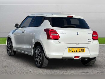 Used Suzuki Swift 2023 for sale - 77674098: Photo
