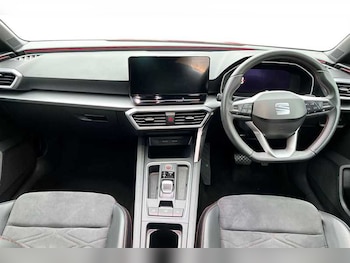 Used SEAT Leon 2022 for sale - 77397589: Photo