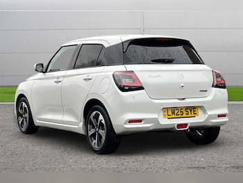Used Suzuki Swift 2025 for sale - 78302712: Photo