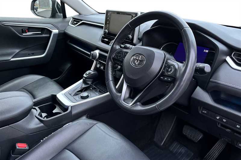 Used Toyota RAV4 2021 for sale - 77333369: Photo 13