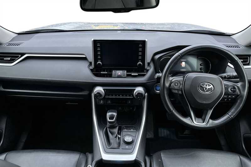 Used Toyota RAV4 2021 for sale - 77333369: Photo 4