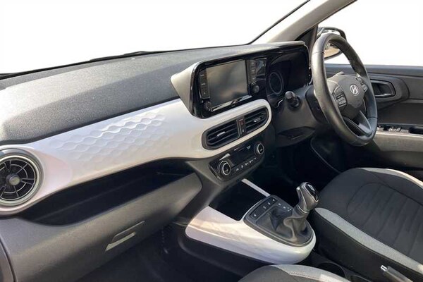 Used Hyundai i10 2022 for sale - 75580465: Photo 2