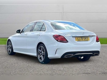 Used Mercedes-Benz C Class 2019 for sale - 78575875: Photo