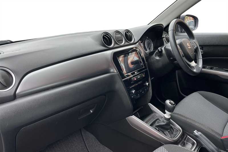 Used Suzuki Vitara 2023 for sale - 78103203: Photo 2