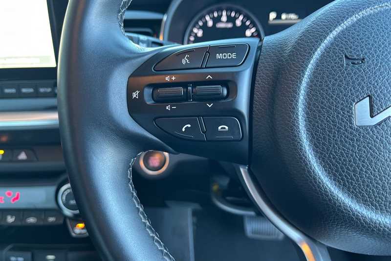 Used Kia Stonic 2023 for sale - 77927556: Photo 17