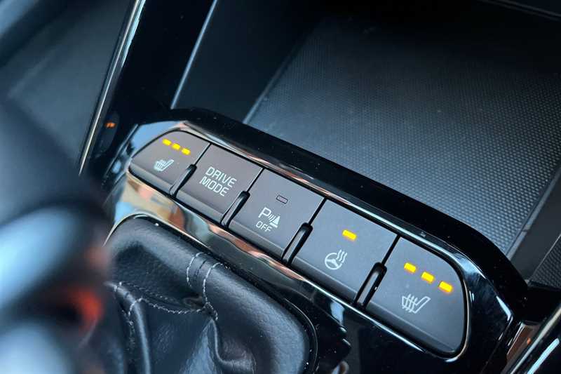 Used Kia Stonic 2023 for sale - 77927556: Photo 28