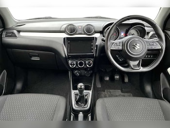 Used Suzuki Swift 2019 for sale - 76954644: Photo