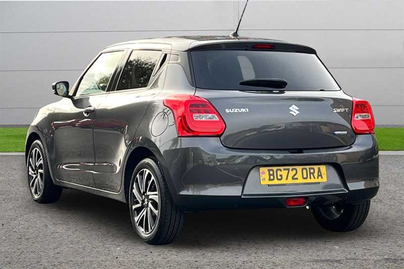 Used Suzuki Swift 2022 for sale - 76410722: Photo 3