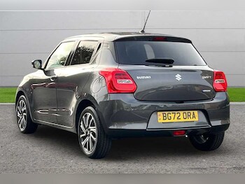 Used Suzuki Swift 2022 for sale - 76410722: Photo