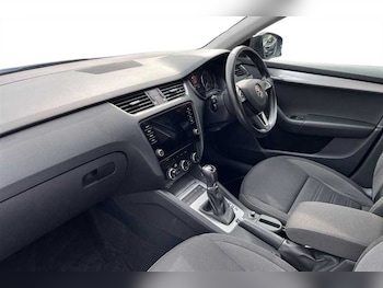 Used Skoda Octavia 2020 for sale - 75495838: Photo