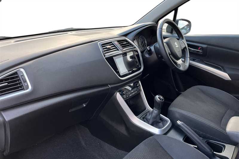 Used Suzuki SX4 S-Cross 2019 for sale - 76372688: Photo 2