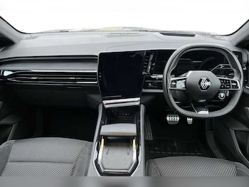 Used Renault Austral 2023 for sale - 77333370: Photo