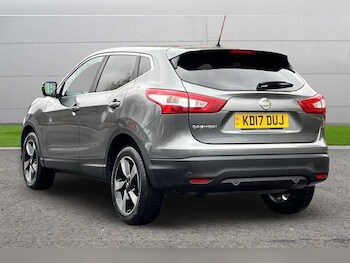 Used Nissan Qashqai 2017 for sale - 77018482: Photo