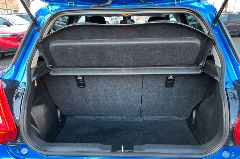 Used Suzuki Swift 2022 for sale - 77178352: Photo 20