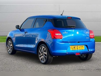 Used Suzuki Swift 2022 for sale - 77178352: Photo