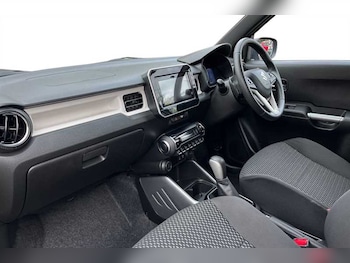 Used Suzuki Ignis 2020 for sale - 76204483: Photo 2