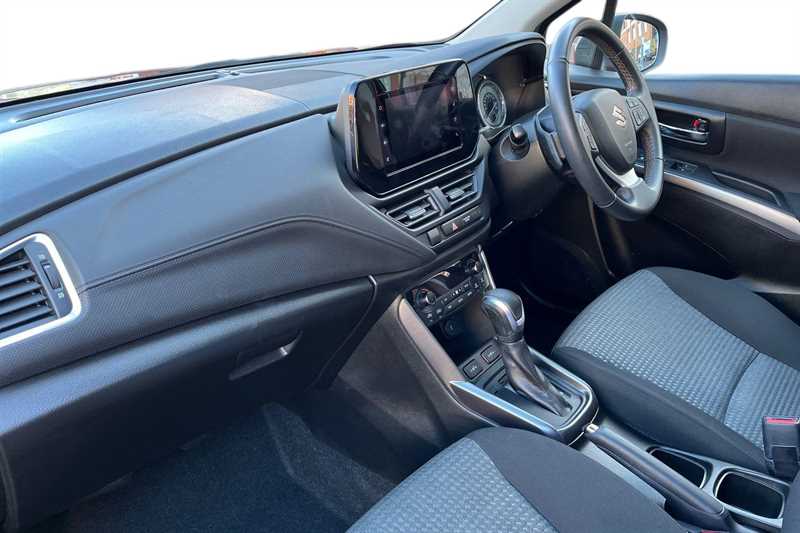 Used Suzuki SX4 S-Cross 2023 for sale - 77146879: Photo 2