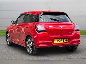 Used Suzuki Swift 2024 for sale - 78880542: Photo