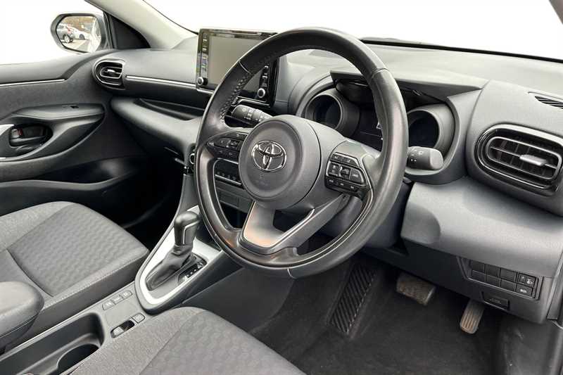 Used Toyota Yaris 2020 for sale - 76754830: Photo 13