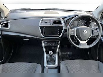 Used Suzuki SX4 S-Cross 2019 for sale - 77164272: Photo