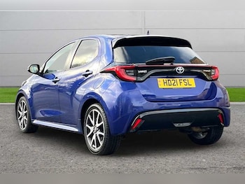 Used Toyota Yaris 2021 for sale - 77480374: Photo