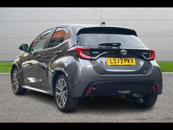 Used Toyota Yaris 2023 for sale - 74960253: Photo