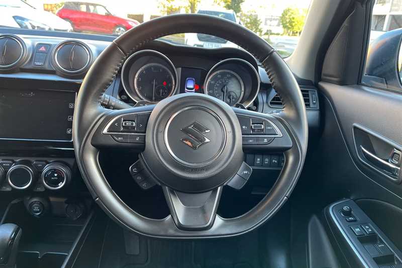 Used Suzuki Swift 2021 for sale - 76390263: Photo 11