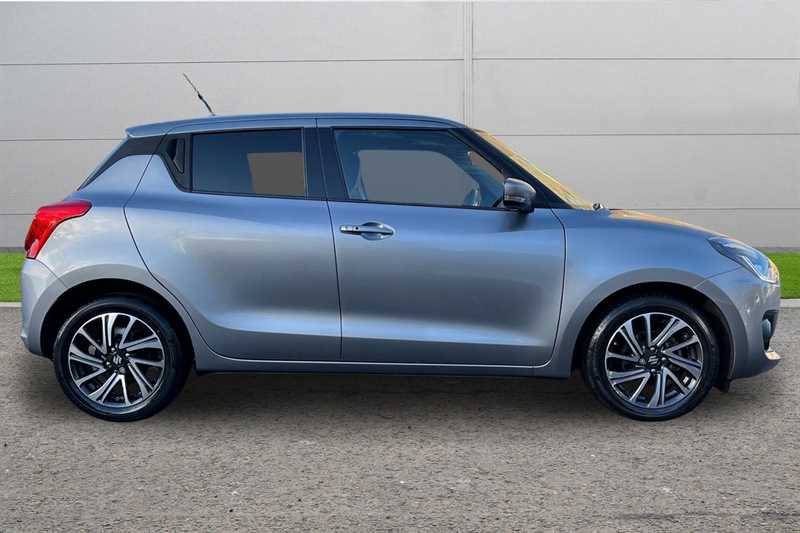 Used Suzuki Swift 2021 for sale - 76390263: Photo 5