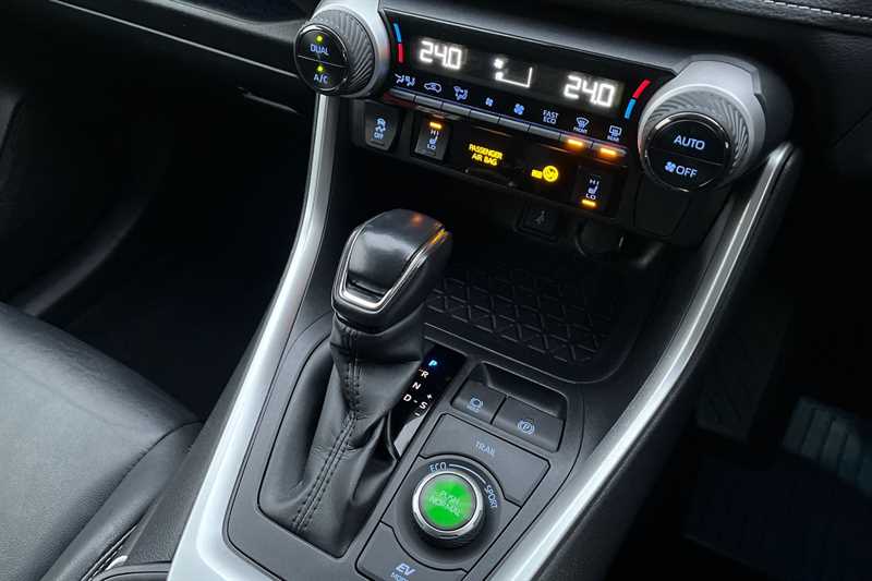 Used Toyota RAV4 2021 for sale - 77539983: Photo 16