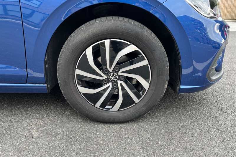 Used Volkswagen Polo 2023 for sale - 76096156: Photo 9