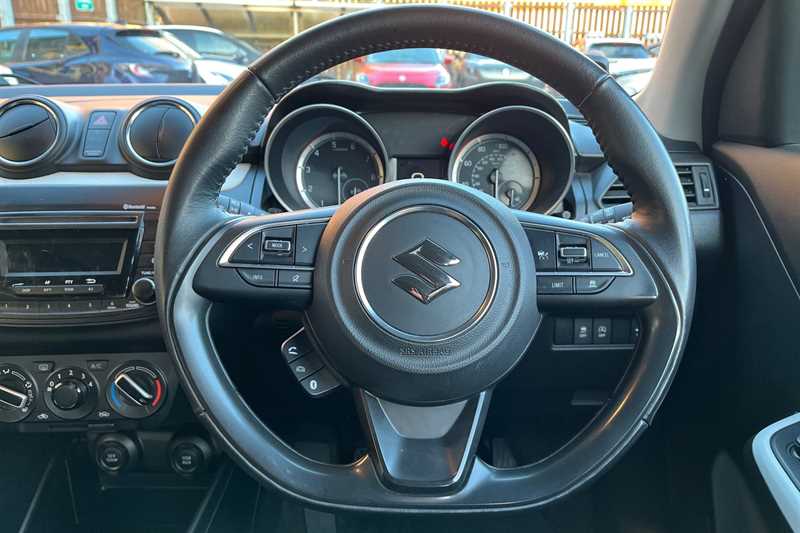 Used Suzuki Swift 2021 for sale - 76967037: Photo 11